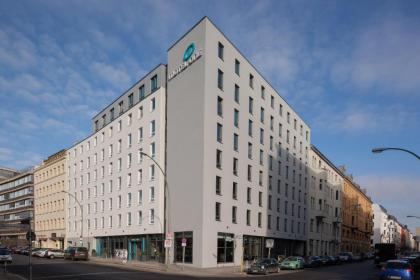 Motel One Berlin-Hackescher Markt - image 7