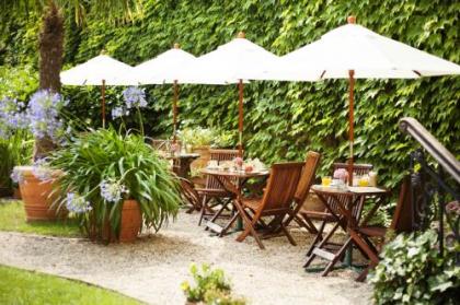 Garden Boutique Hotel - image 17