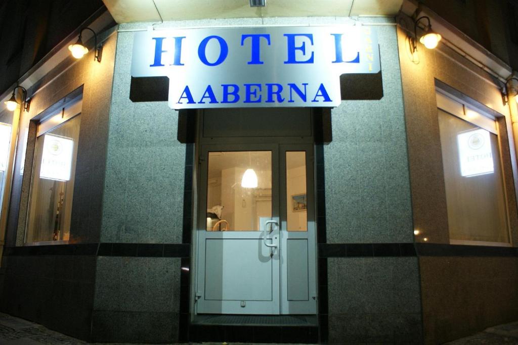 Hotel Garni Aaberna - main image