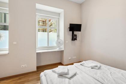 Modern and new designer flat in Charlottenburg - image 10