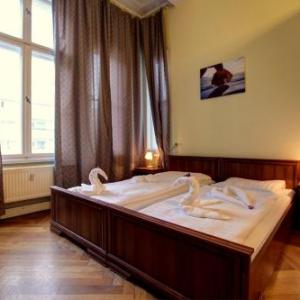 Hotel Pension Bernstein am Kurfurstendamm Berlin 