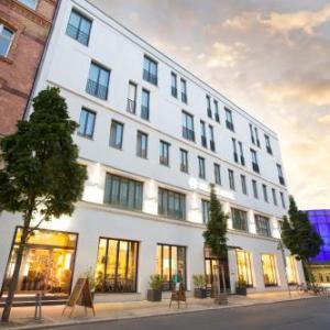 Select Hotel Berlin The Wall