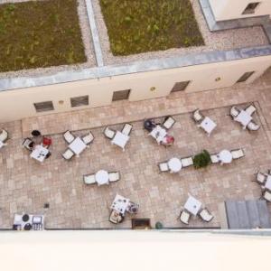 Monbijou Hotel