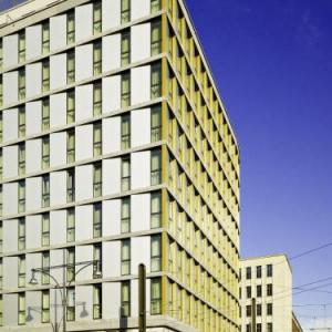 VISIONAPARTMENTS Otto-Braun-Strasse - contactless check-in