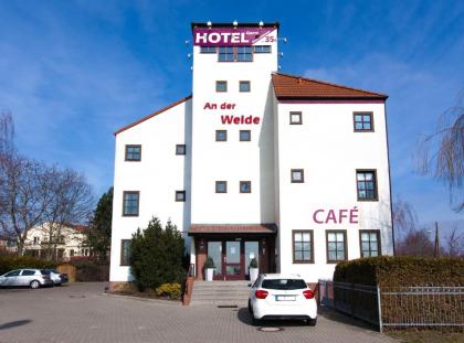 Garni-Hotel An der Weide - image 3