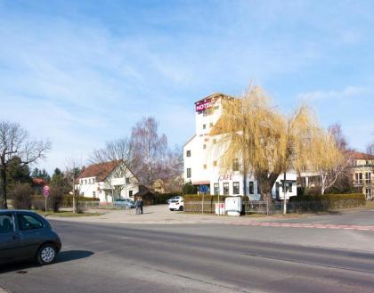 Garni-Hotel An der Weide - image 4