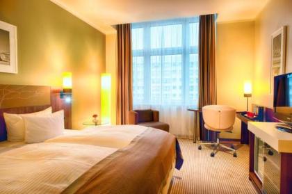 Leonardo Royal Hotel Berlin Alexanderplatz - image 2