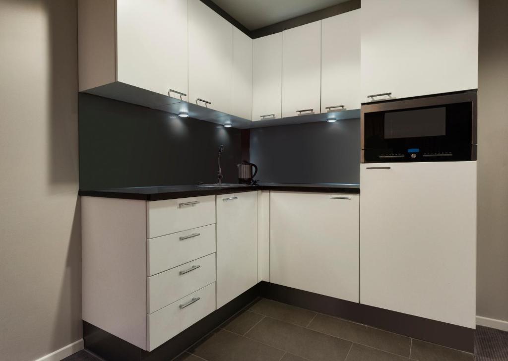 Adina Apartment Hotel Berlin Mitte - image 5