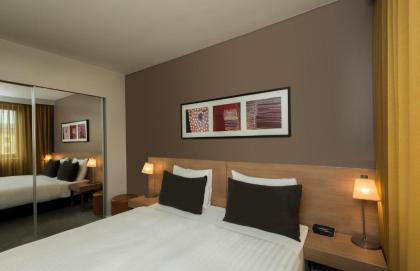 Adina Apartment Hotel Berlin Mitte - image 8