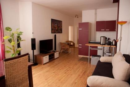 Apartments City Room Berlin - image 19