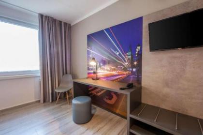 Comfort Hotel Lichtenberg - image 13