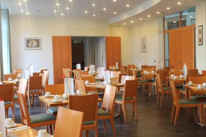 Hotel am Borsigturm - image 20