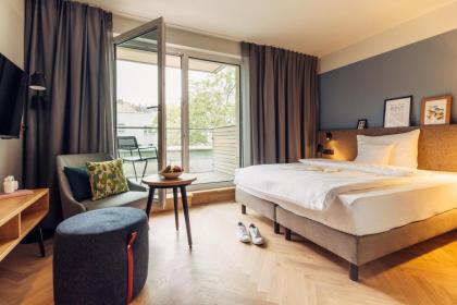 harry's home hotel & apartments - image 6