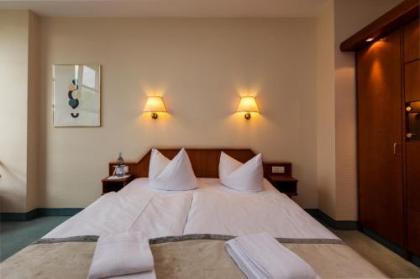 SensCity Hotel Berlin Spandau - image 18