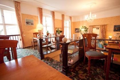 Kult-Hotel Auberge - image 16