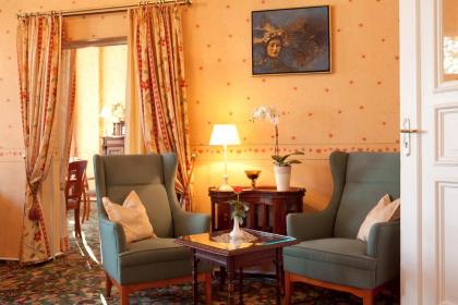 Kult-Hotel Auberge - image 17