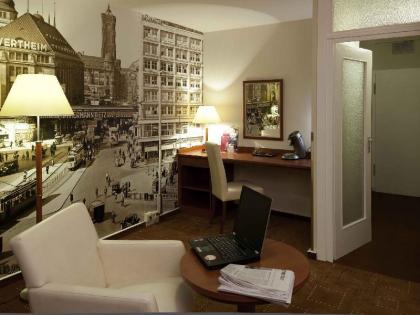 Mercure Hotel Berlin AM Alexanderplatz - image 4