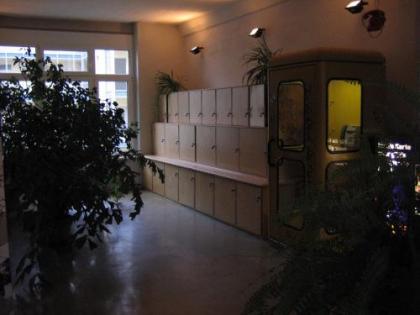 Hotel Transit Loft - image 10