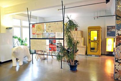 Hotel Transit Loft - image 18
