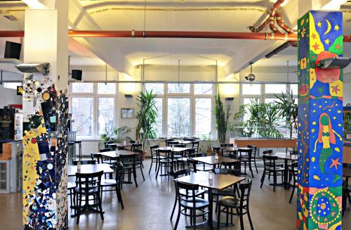 Hotel Transit Loft - image 5