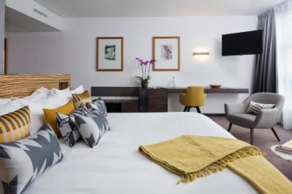 art'otel Berlin Mitte powered by Radisson Hotels - image 2