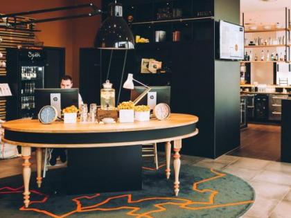 Vienna House Easy by Wyndham Berlin Prenzlauer Berg - image 1