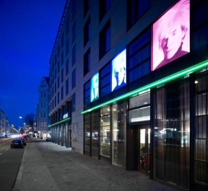 PARK PLAZA BERLIN - image 13