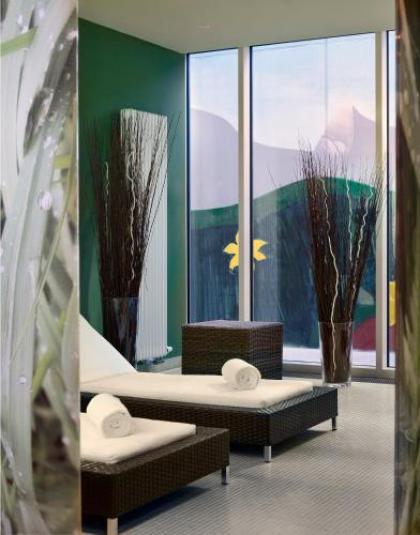 PARK PLAZA BERLIN - image 8