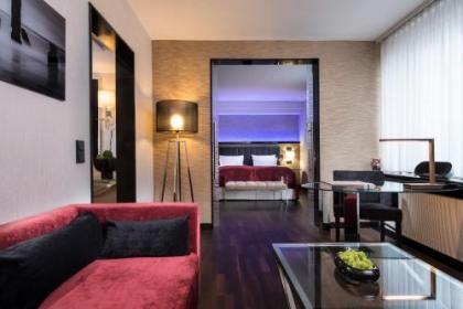 Hotel Palace Berlin - image 20