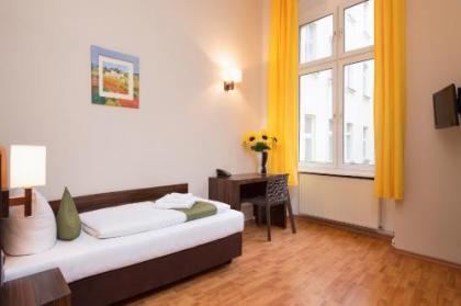 Hotel Abendstern - image 14