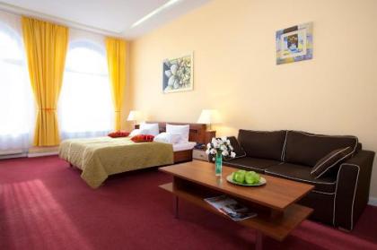 Hotel Abendstern - image 16