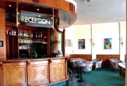 Hotel Nova - image 7