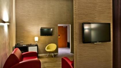 Artim Hotel - image 2