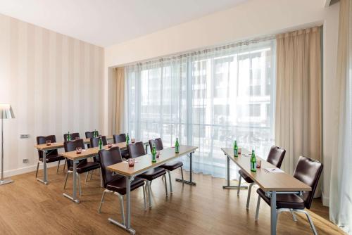 NH Berlin Friedrichstrasse - image 7
