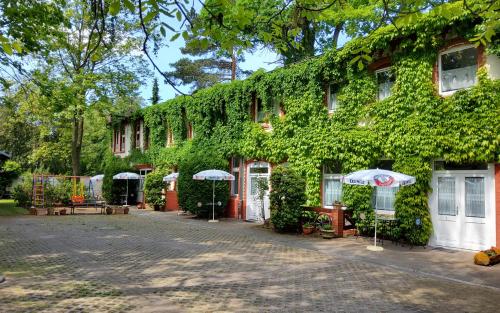 ApartHotel Landhaus Lichterfelde - image 2