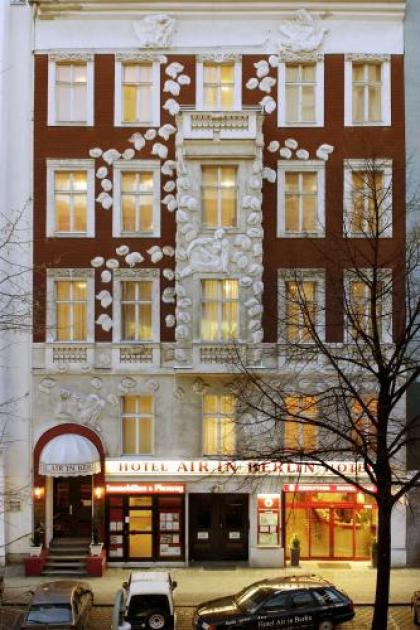 Air In Berlin - image 1