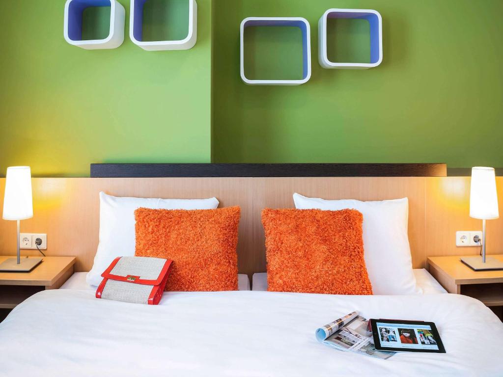 ibis Styles Berlin City Ost - main image