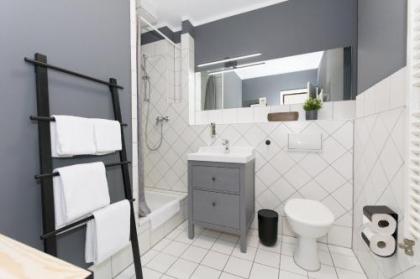 Old Town Apartments - image 18