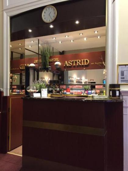 Astrid am Kurfürstendamm - image 3