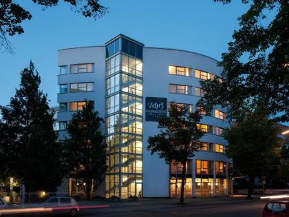 Victor's Residenz-Hotel Berlin Tegel - image 1