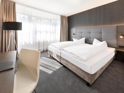 Victor's Residenz-Hotel Berlin Tegel - image 9