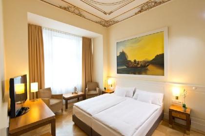 Angleterre Hotel Berlin - image 13