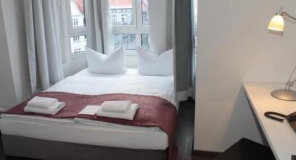 Alfa Hotel - image 12