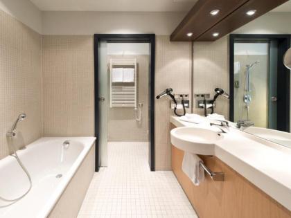 Adrema Hotel Berlin - image 13