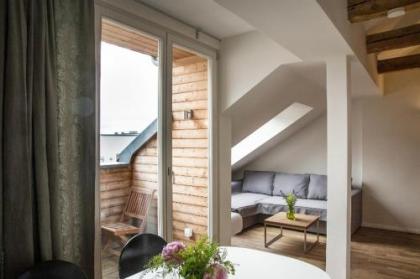Schoenhouse Avenue - Digital Access - image 20