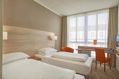 H+ Hotel Berlin Mitte - image 14