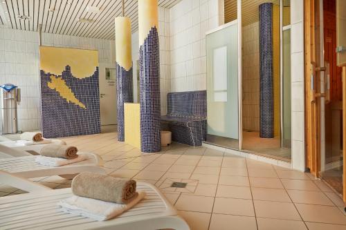 H+ Hotel Berlin Mitte - image 6