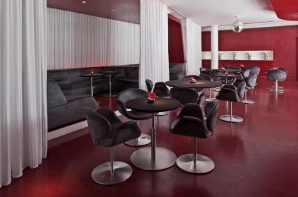 Hotel Q! Berlin - image 2