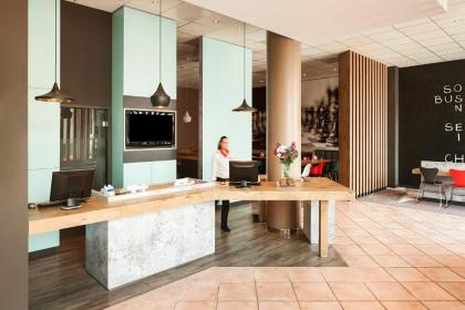 ibis Hotel Berlin Spandau - image 8