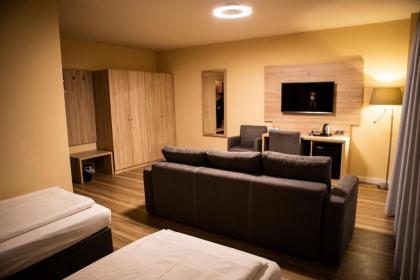 BlnCty Hotel - image 17